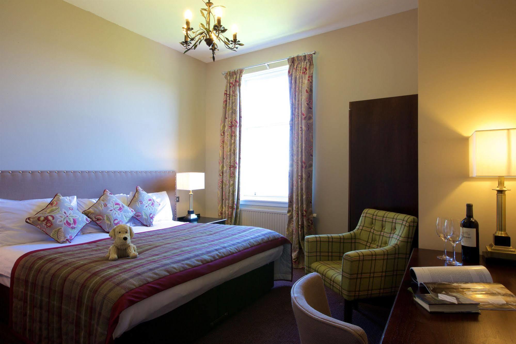 Stonefield Castle Hotel 'A Bespoke Hotel' Eksteriør billede